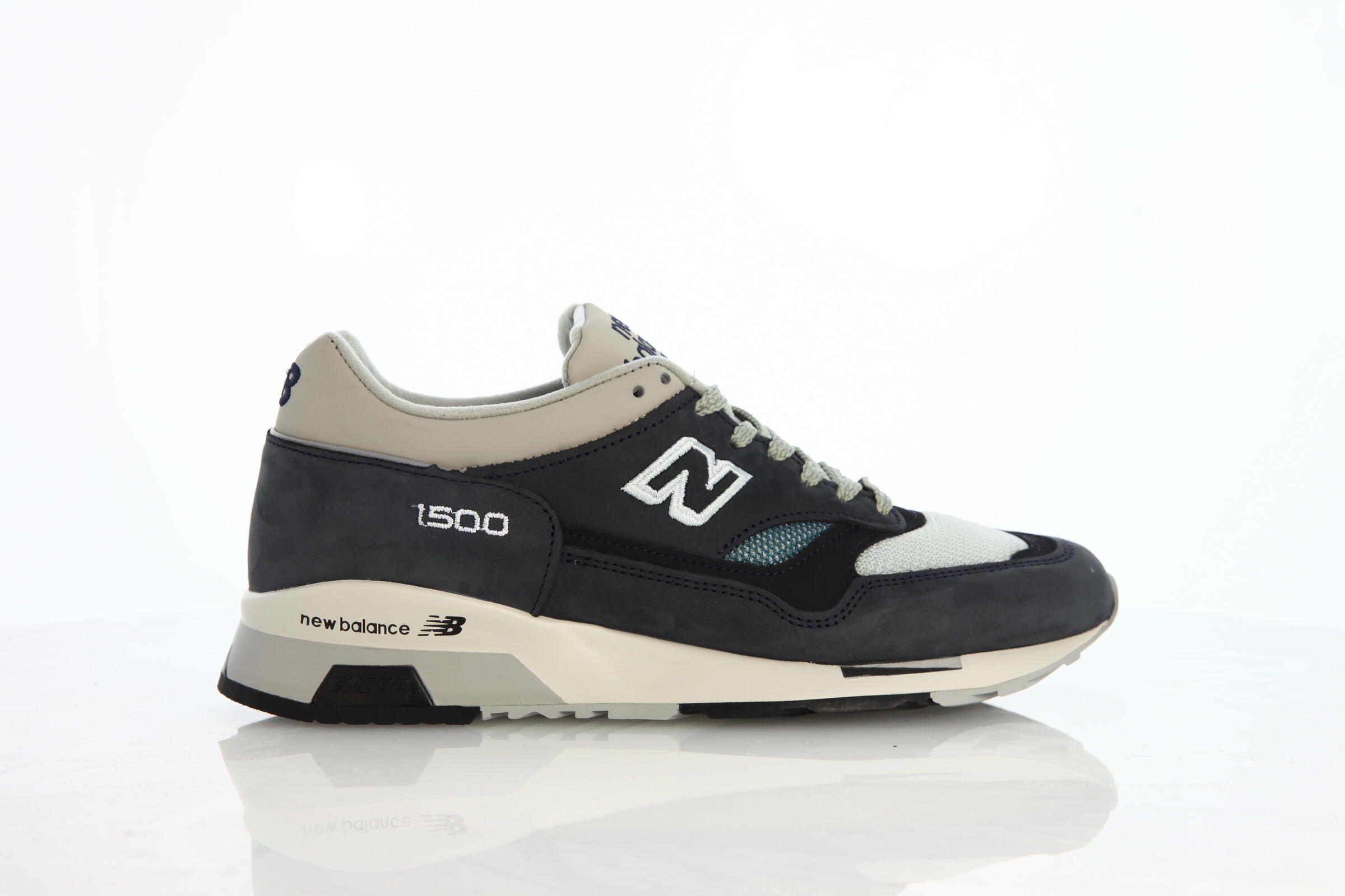中古 New Balance 1500 \